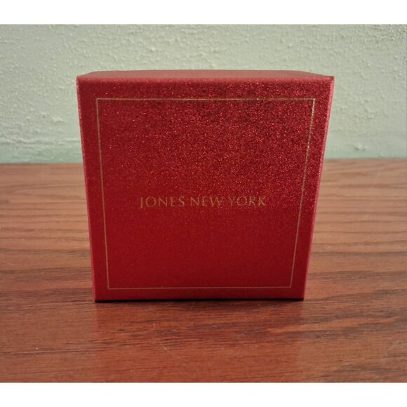 Christmas Nutcracker Brooch Pin Vintage Red  Enamel Faux Pearl Jones New York - Picture 2 of 4